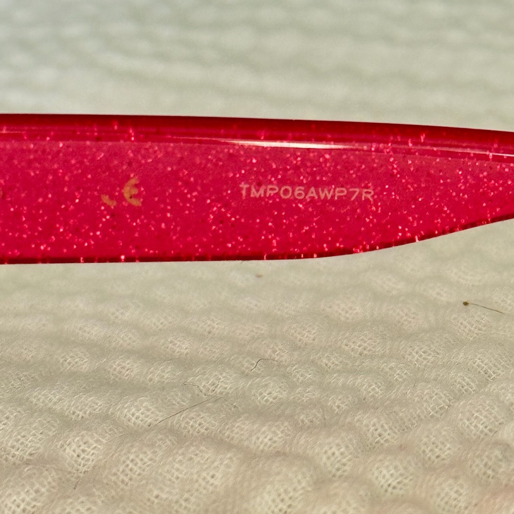 Gucci Pink Glitter Sunglasses - Picture 3 of 3